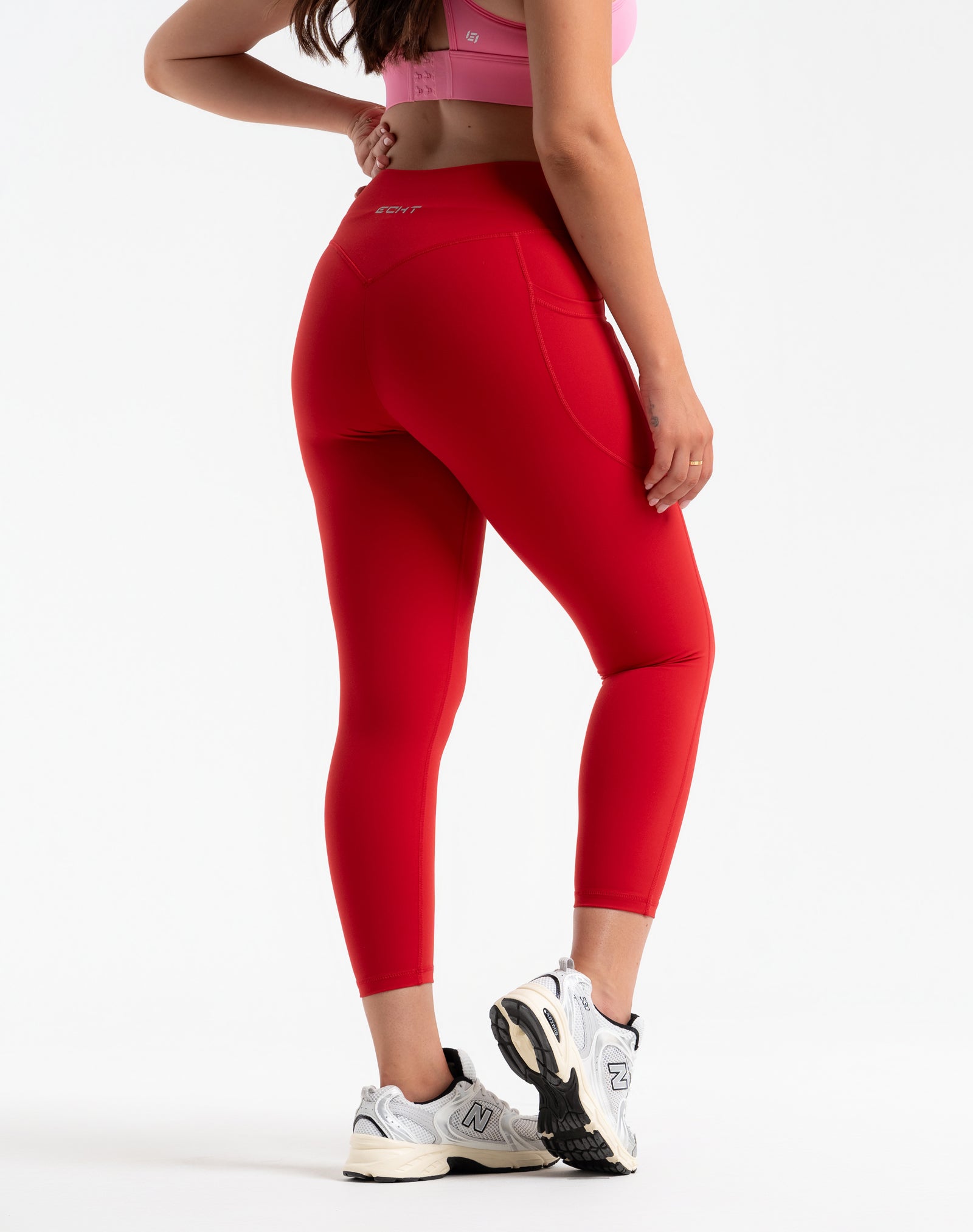 Ascend Pocket Leggings 23" - Scarlet Red