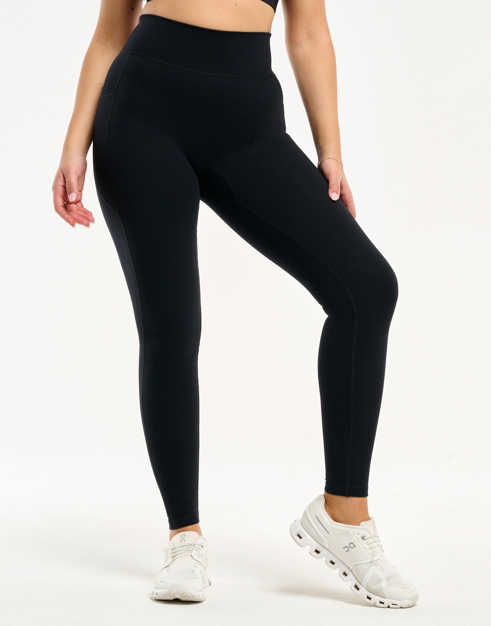 Ascend Pocket Leggings 28" - Black