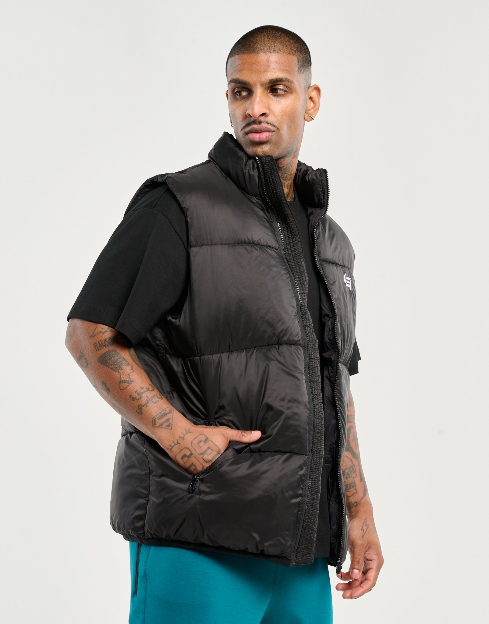 Echt Dart Puffer Vest - Black