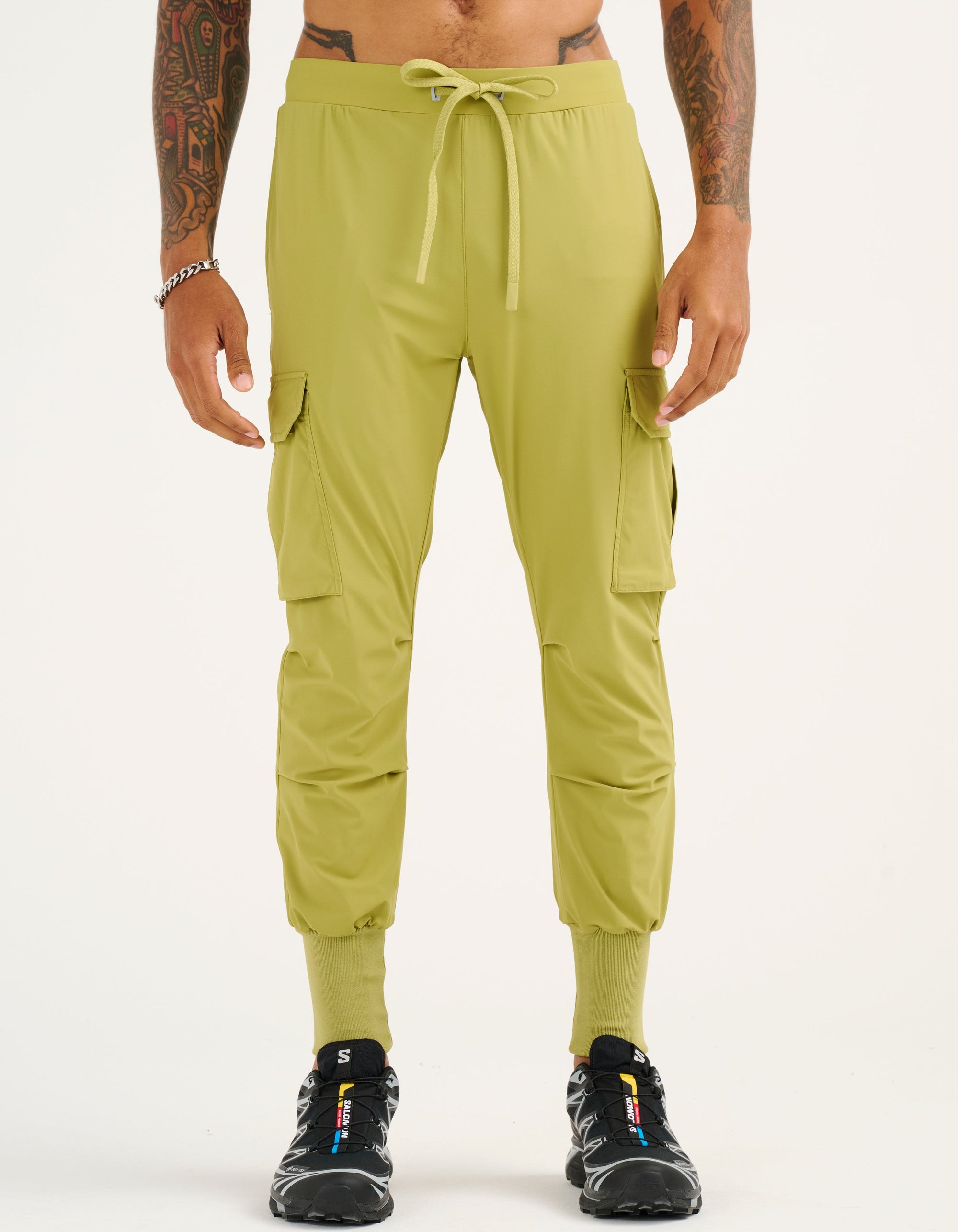 Performance Jogger - Olive