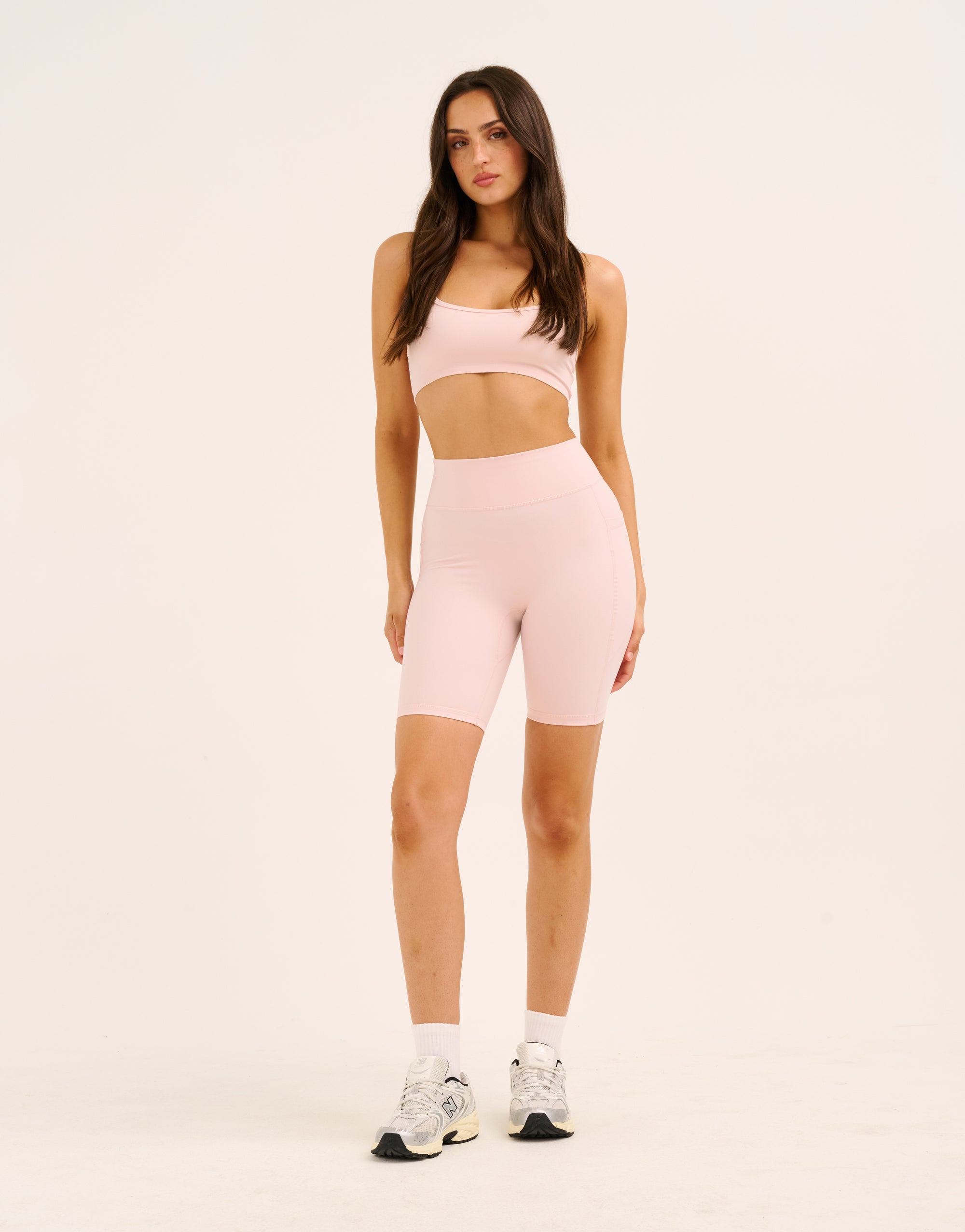 Ascend Pocket Shorts 8" - Mauve