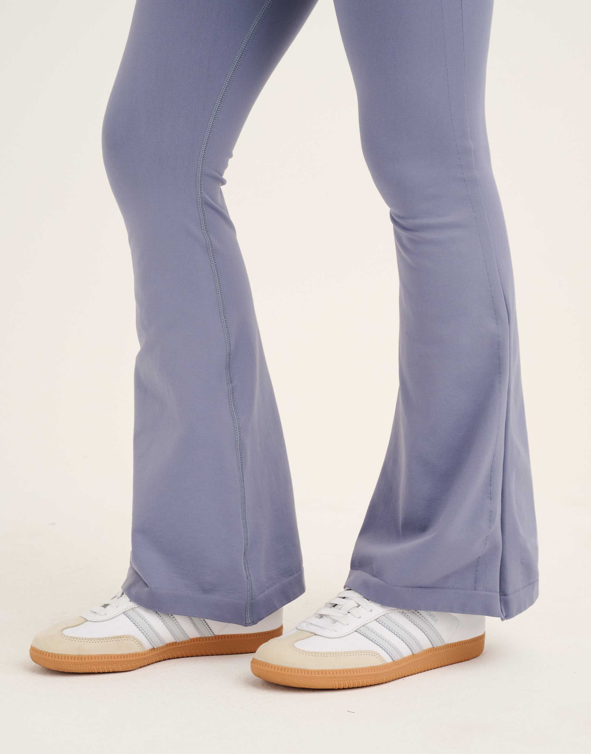 Pulse Flare Leggings - Washed Blue