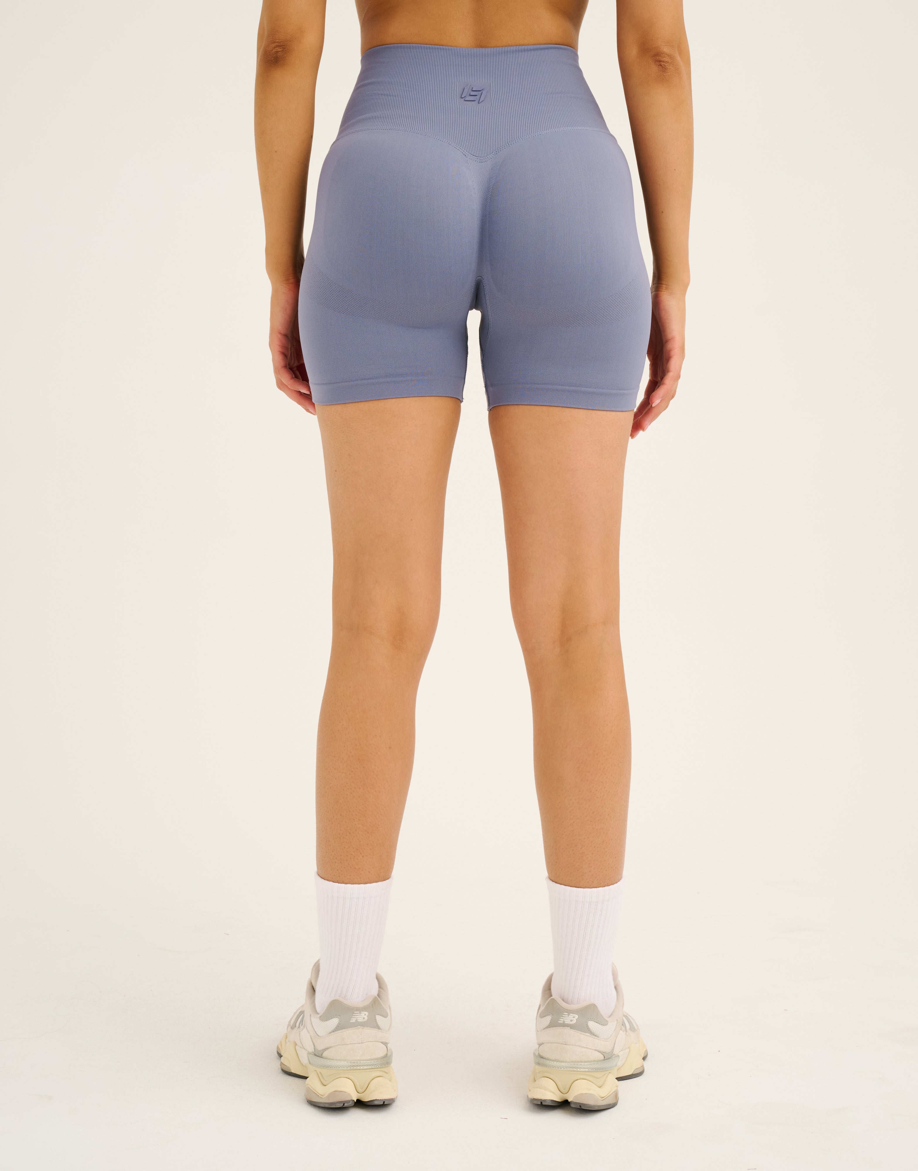 Pulse Invisible Scrunch Shorts - Washed Blue