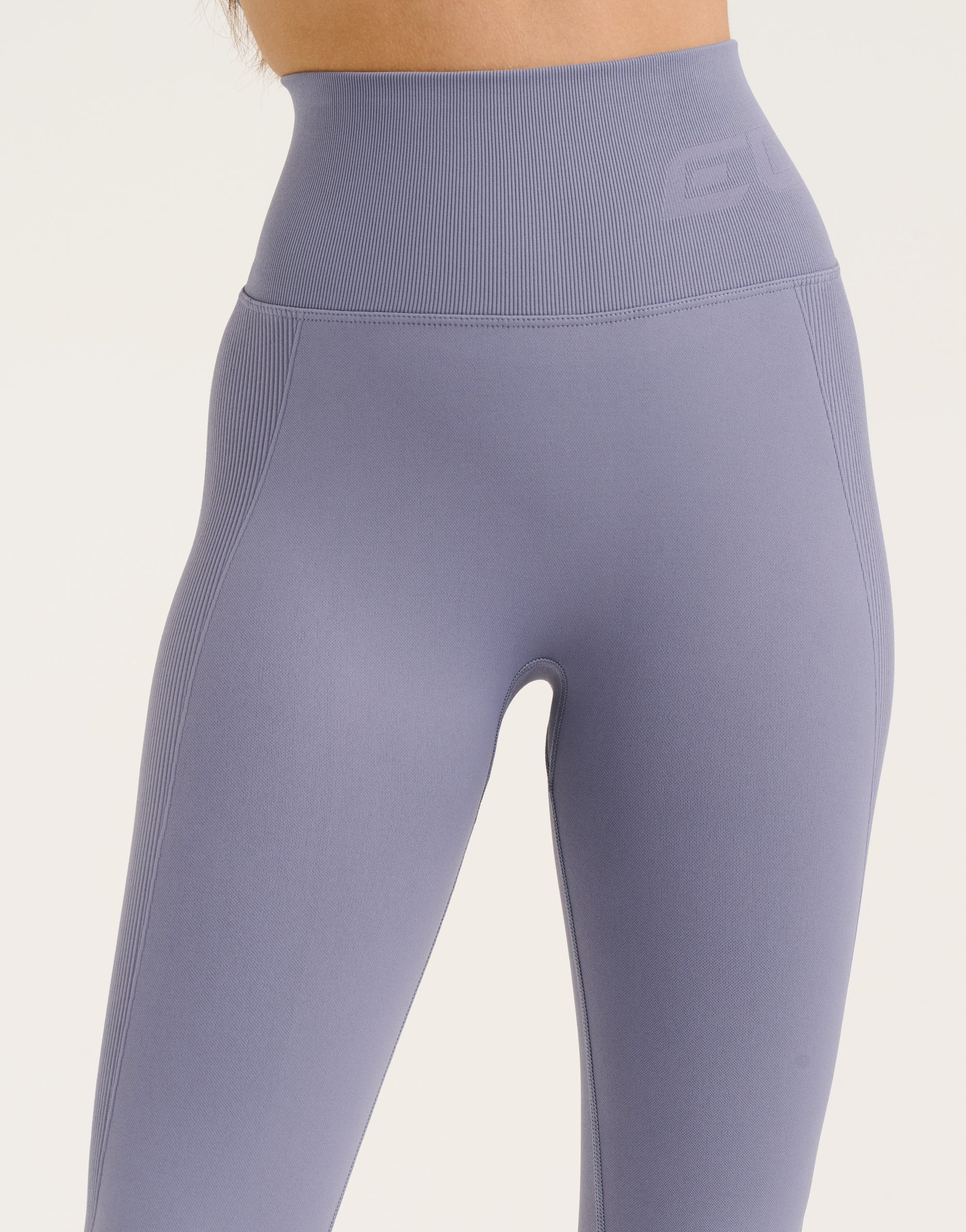 Arise Scrunch Leggings V2 - Washed Blue
