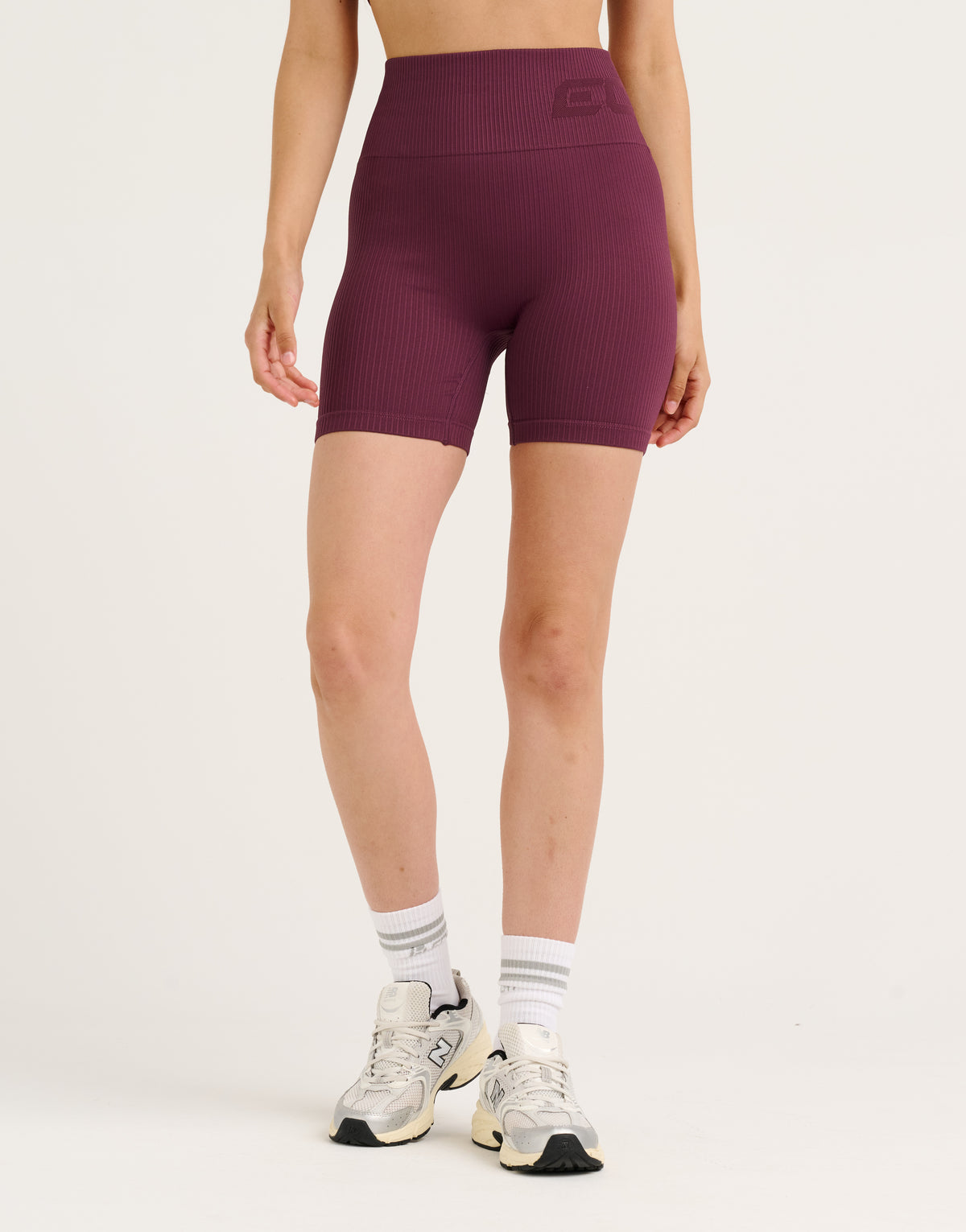 Arise Comfort Shorts V2 - Blackberry