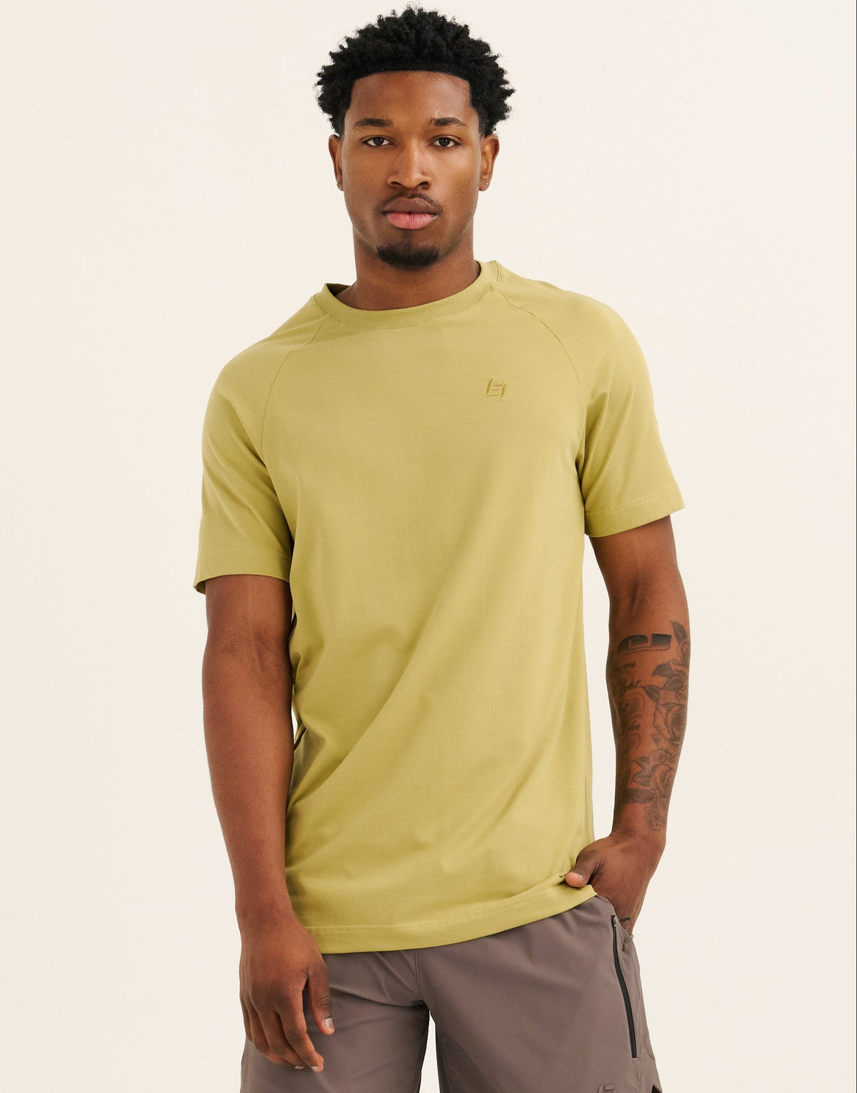 Foundation Tee 32" - Olive