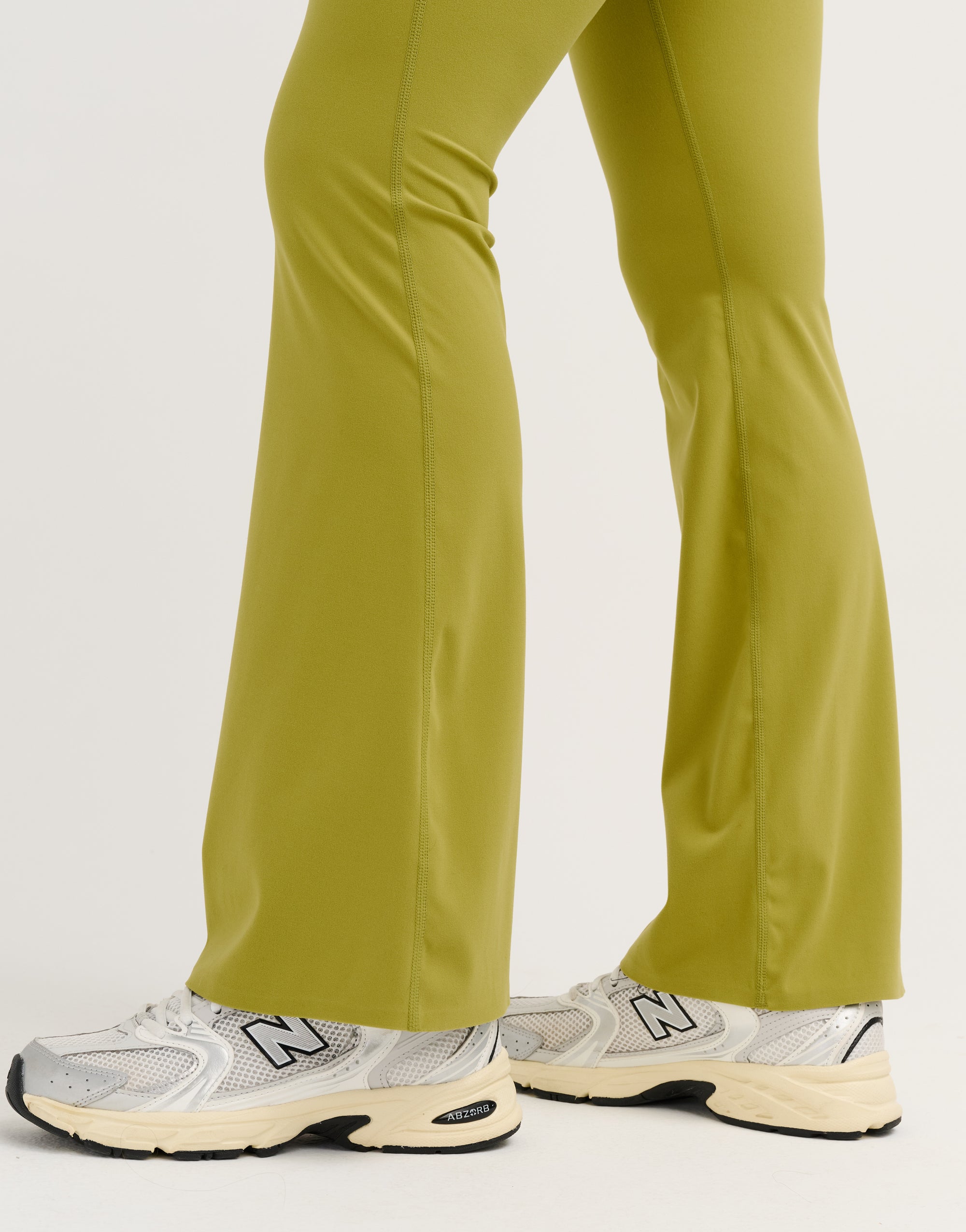 Lycra Invisible Scrunch Pocket Flare Leggings - Olive