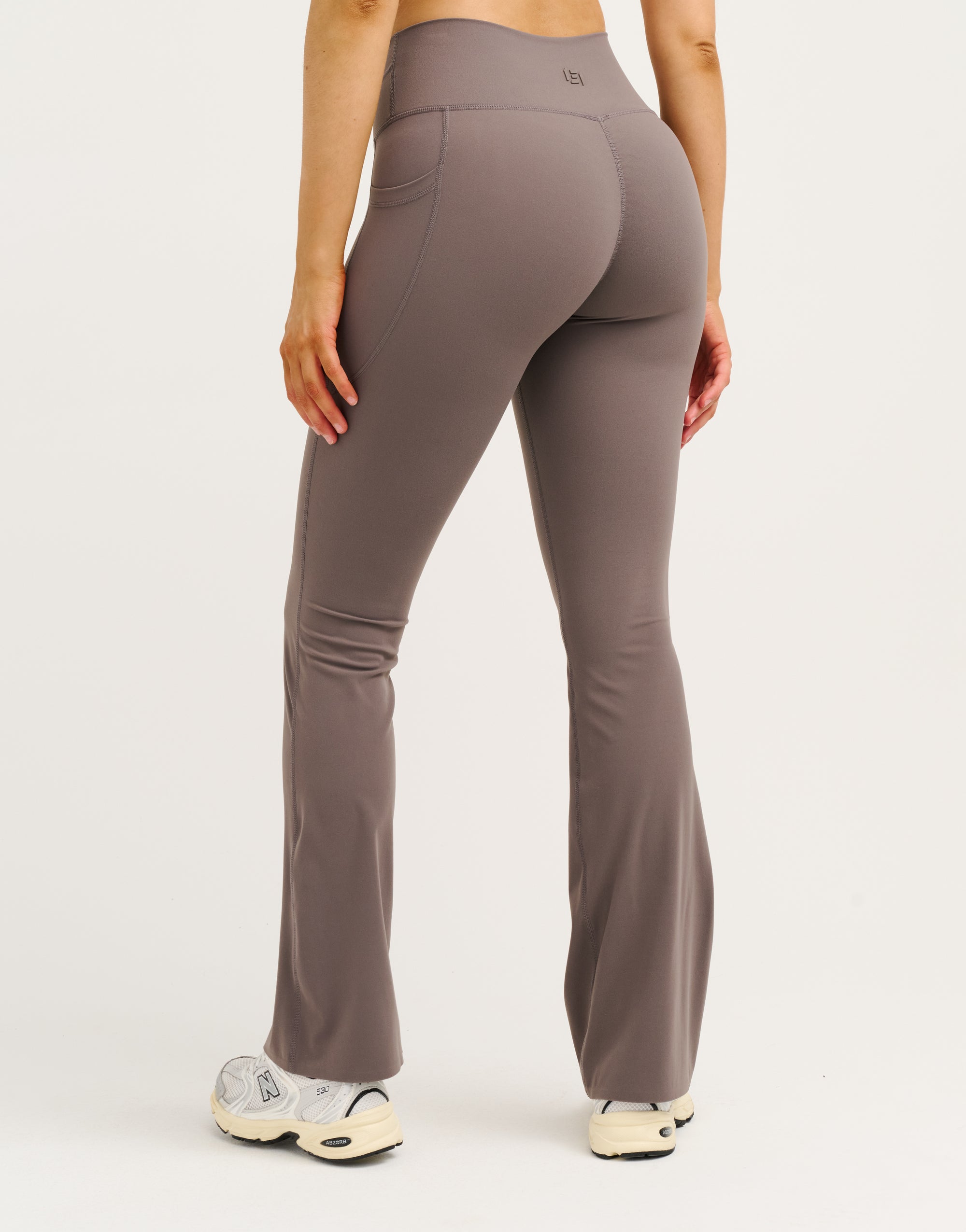 Lycra Invisible Scrunch Pocket Flare Leggings - Slate Grey
