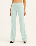 Lycra® Invisible Scrunch Straight Leg Pant - Mint