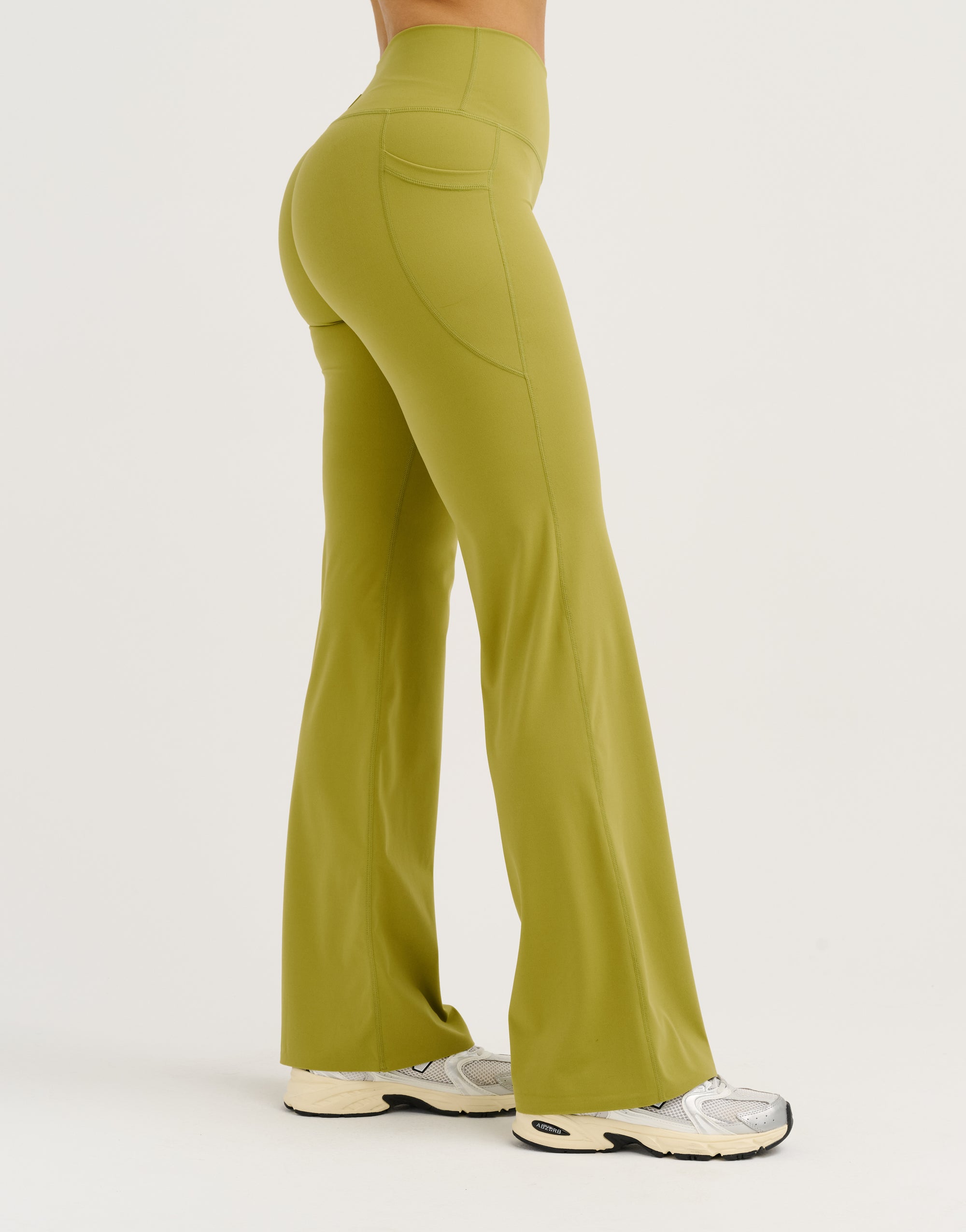 Lycra Invisible Scrunch Straight Leg Pant - Olive