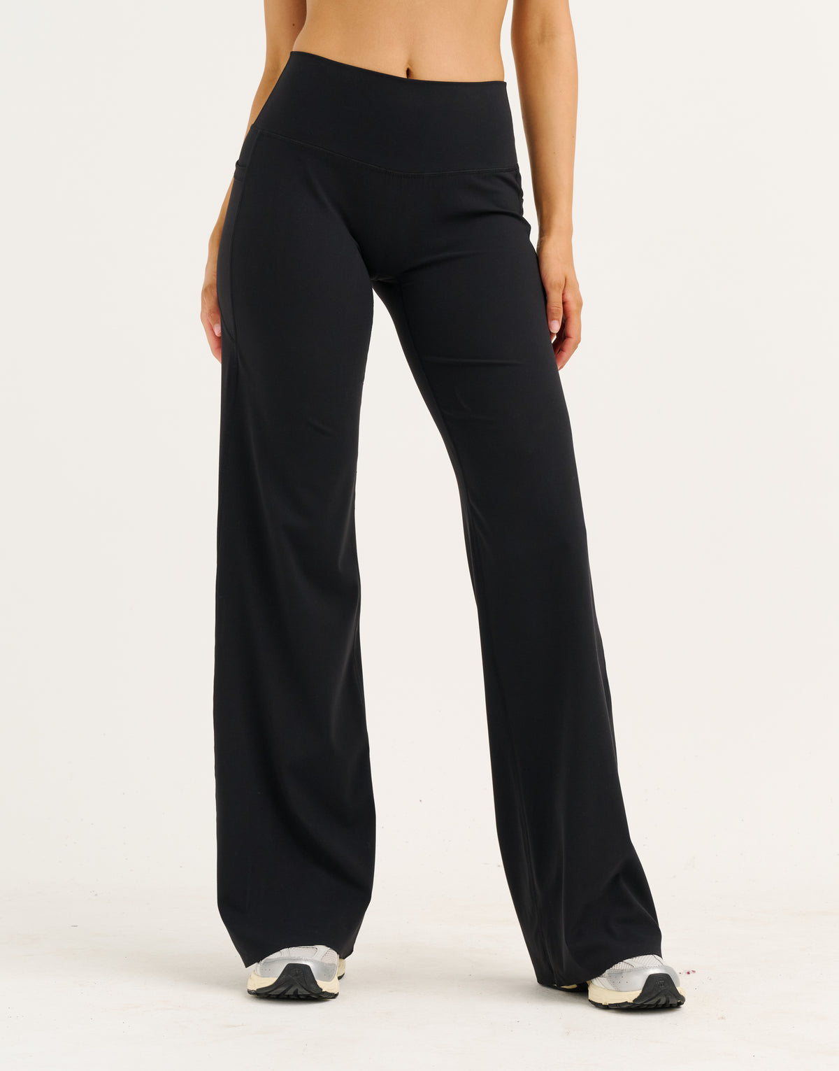 Lycra® Wide Leg Pant - Black
