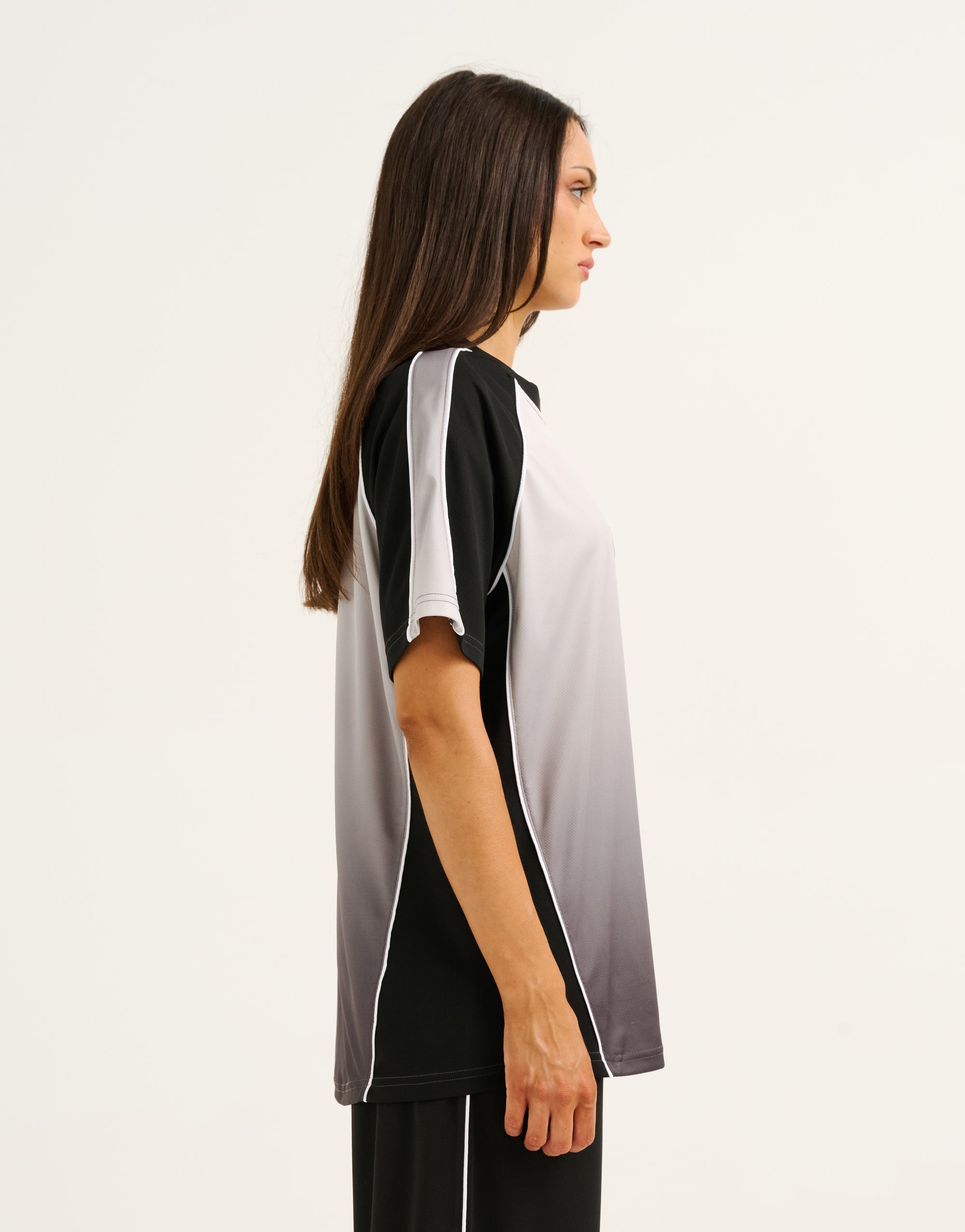 Club Gradient Tee - Black