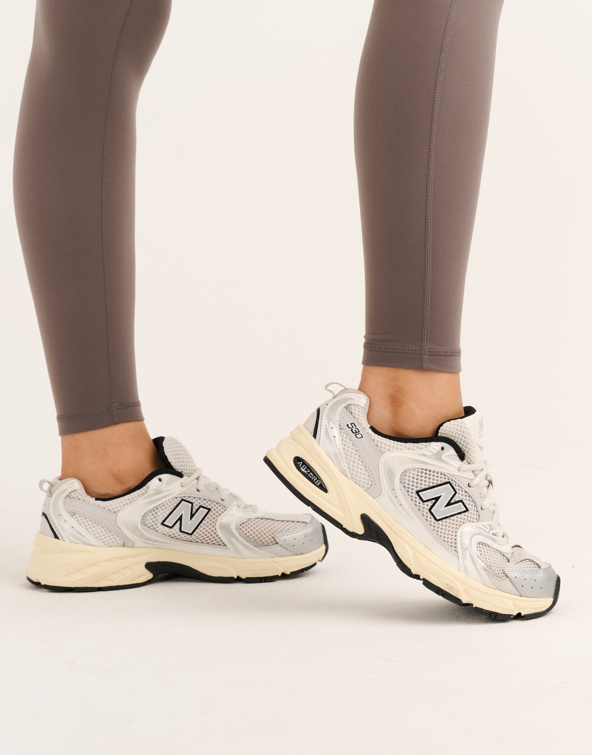 Ascend Pocket Mid-Waist Leggings 28" - Slate Grey