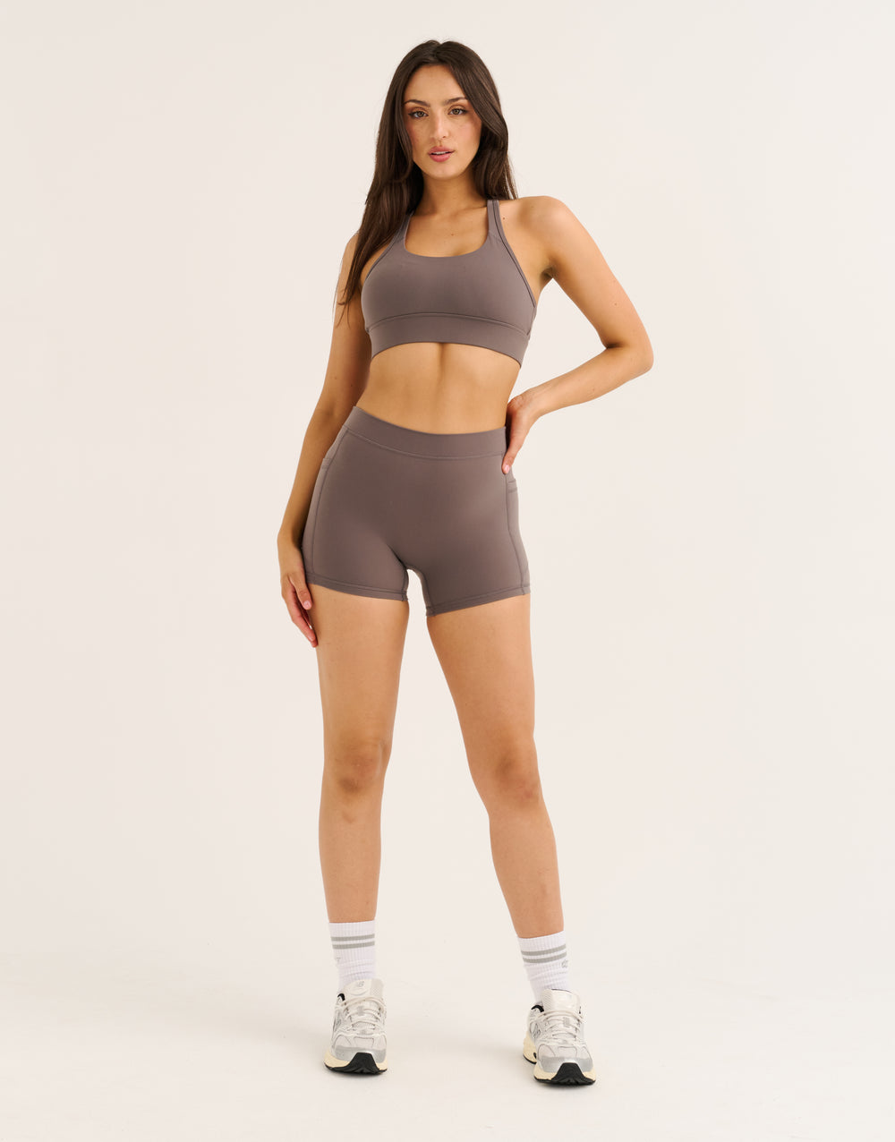 Ascend Pocket Mid-Waist Shorts 4