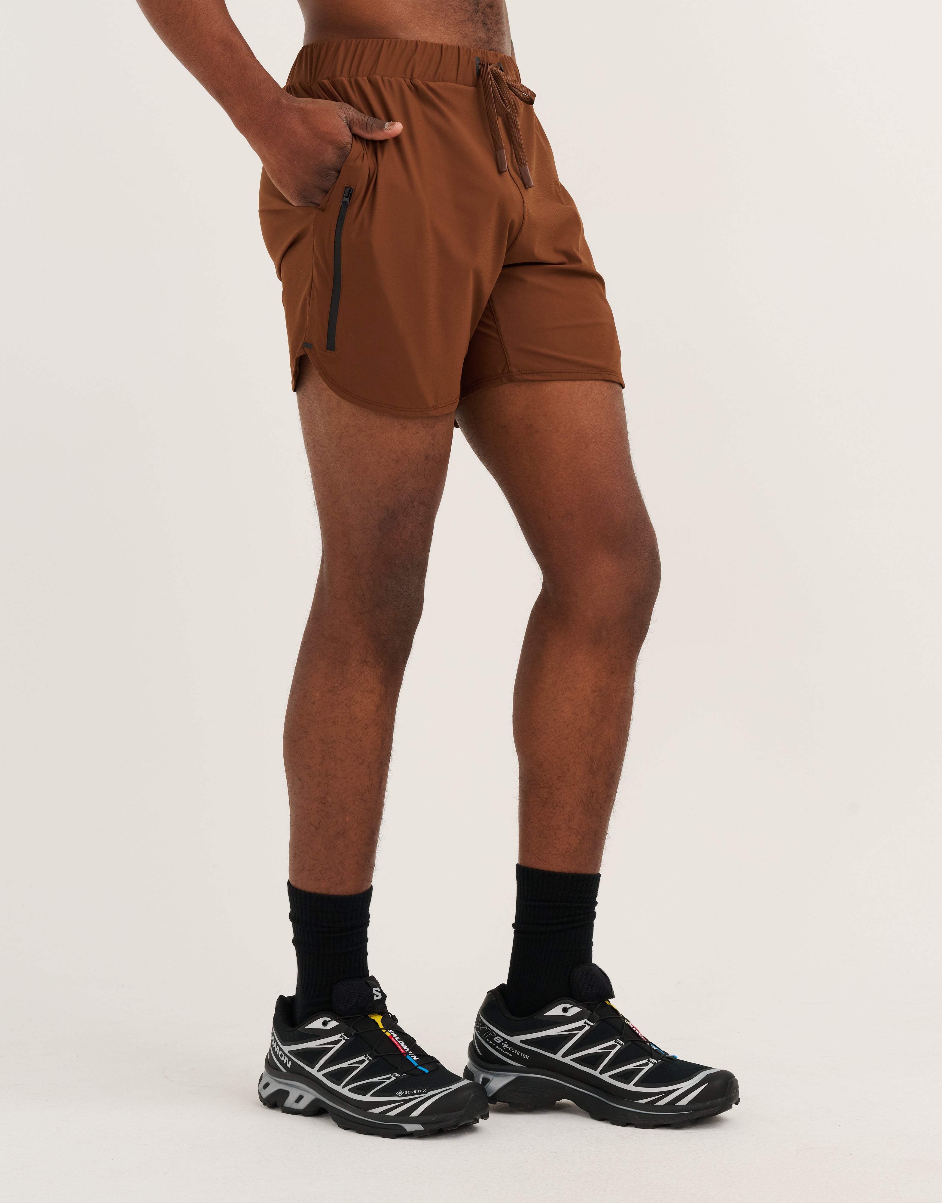 Apex Trainer Shorts - Brown