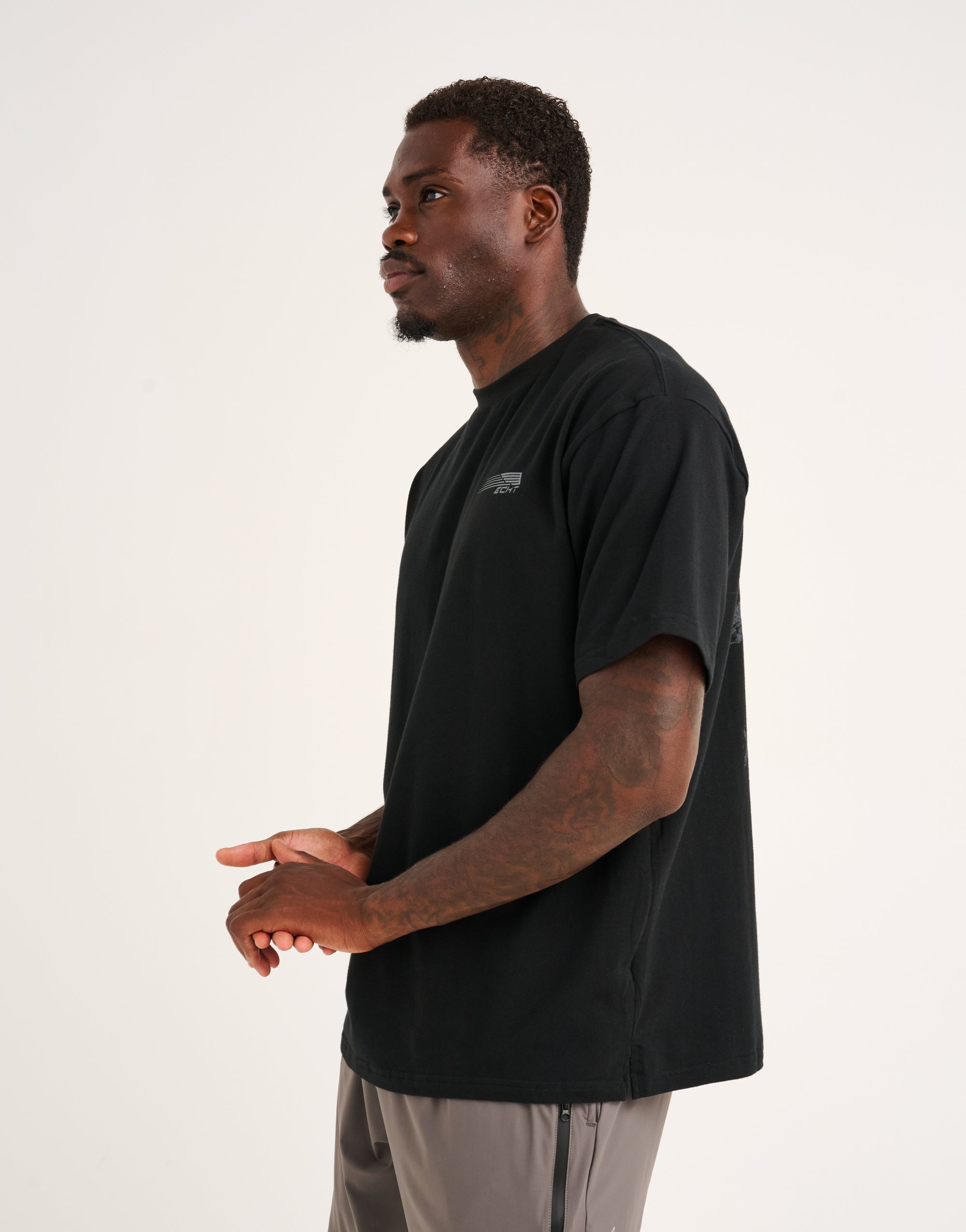 Universal Cotton Tee - Black