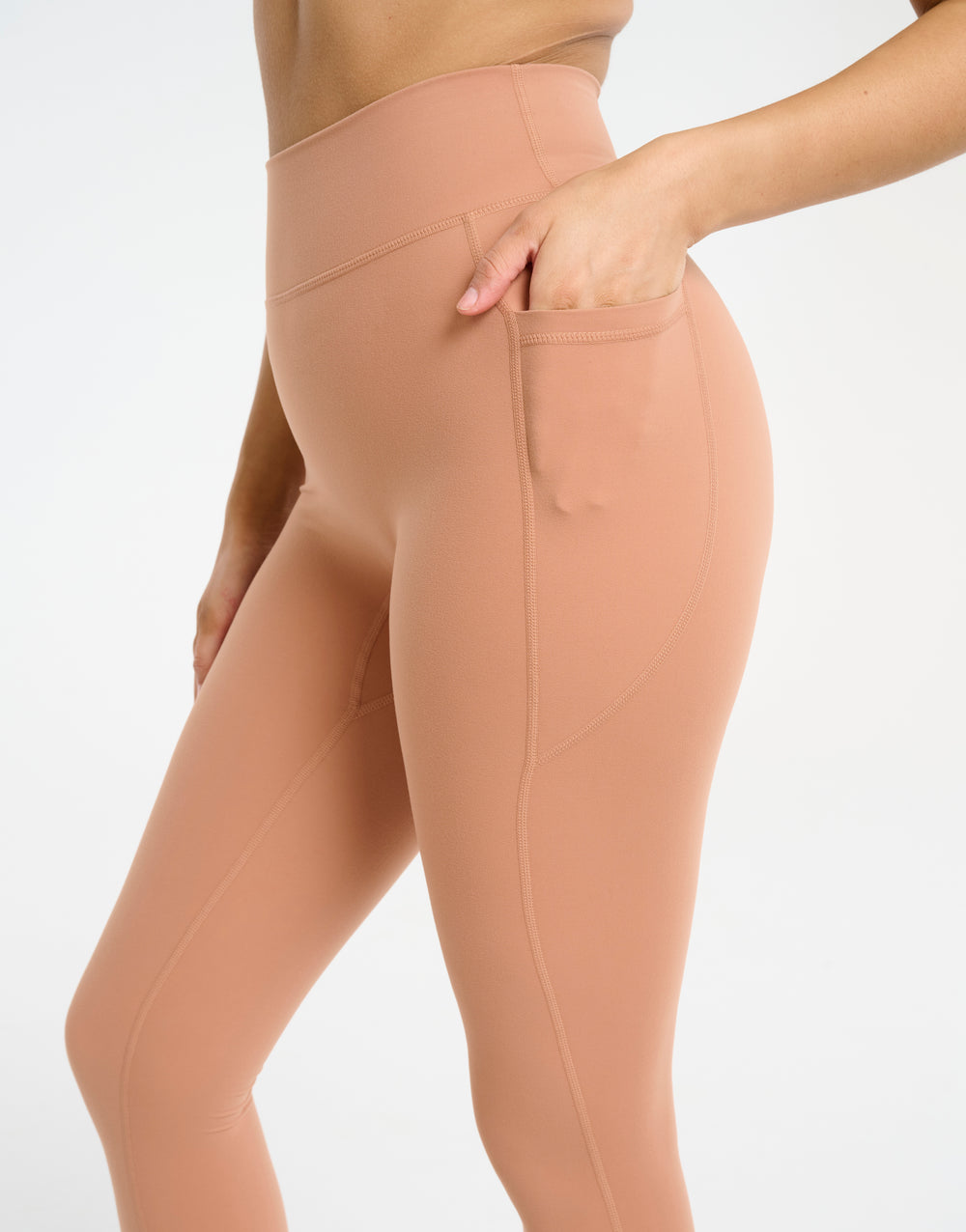 Ascend Pocket Leggings 23