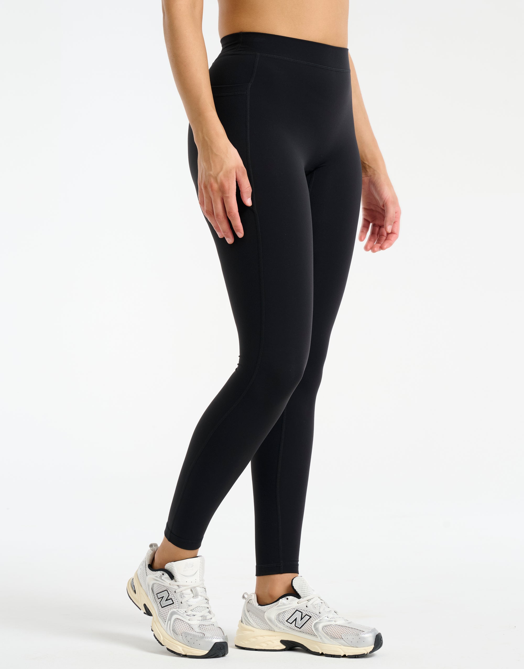 Ascend Pocket Mid-Waist Leggings 28" - Black