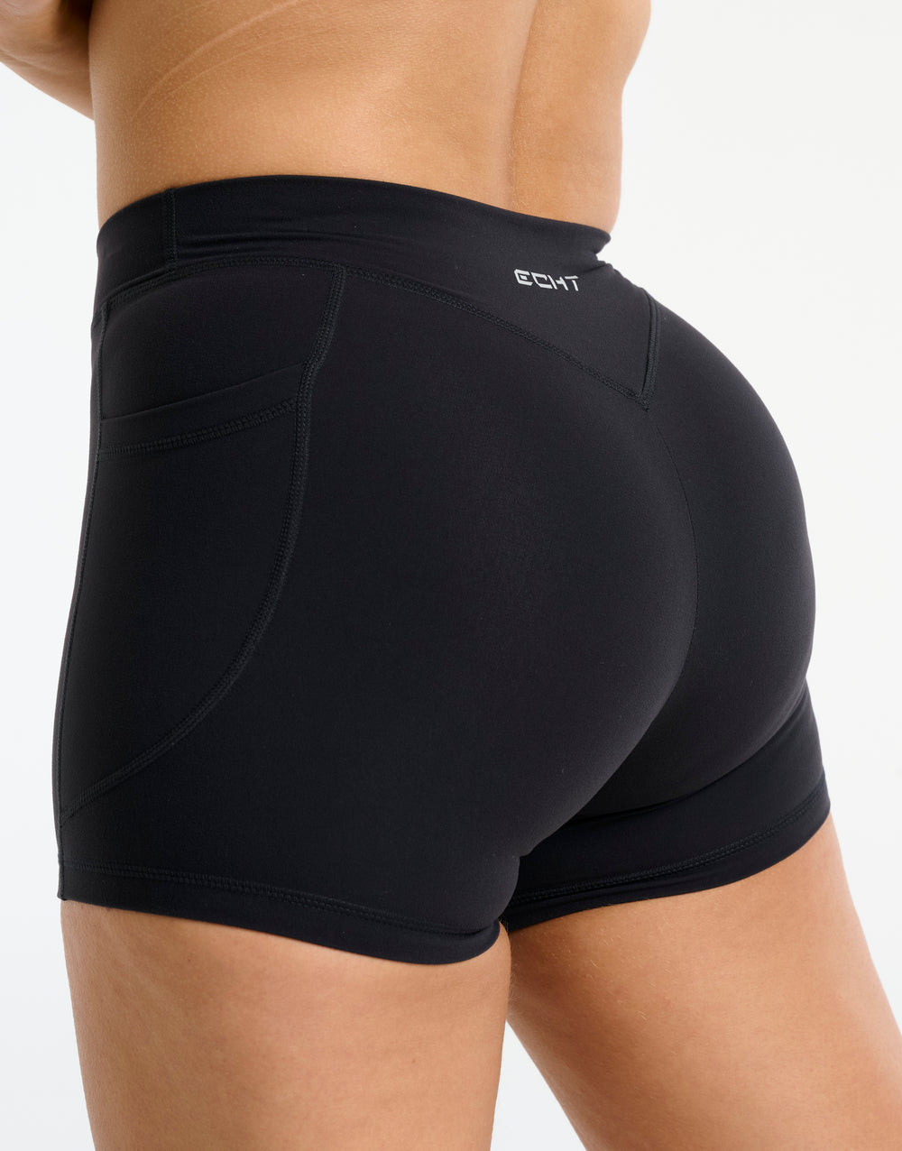 Ascend Pocket Mid-Waist Shorts 4
