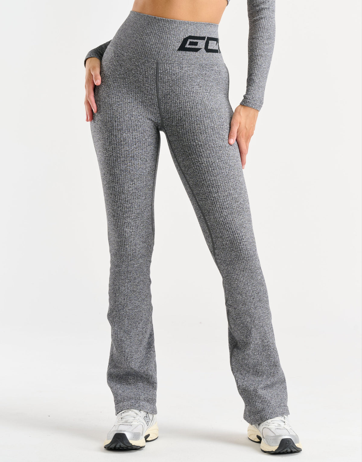 Arise Comfort Flare Leggings - Charcoal