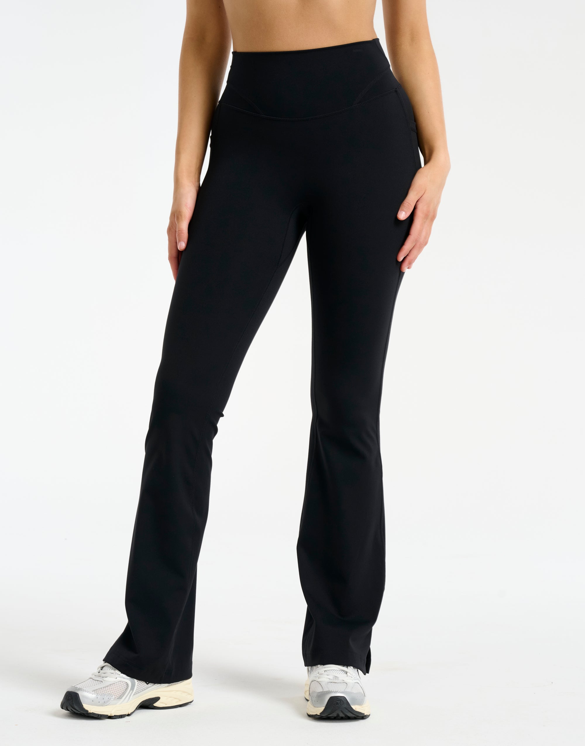 Sculpt Flare Pocket Leggings - Black