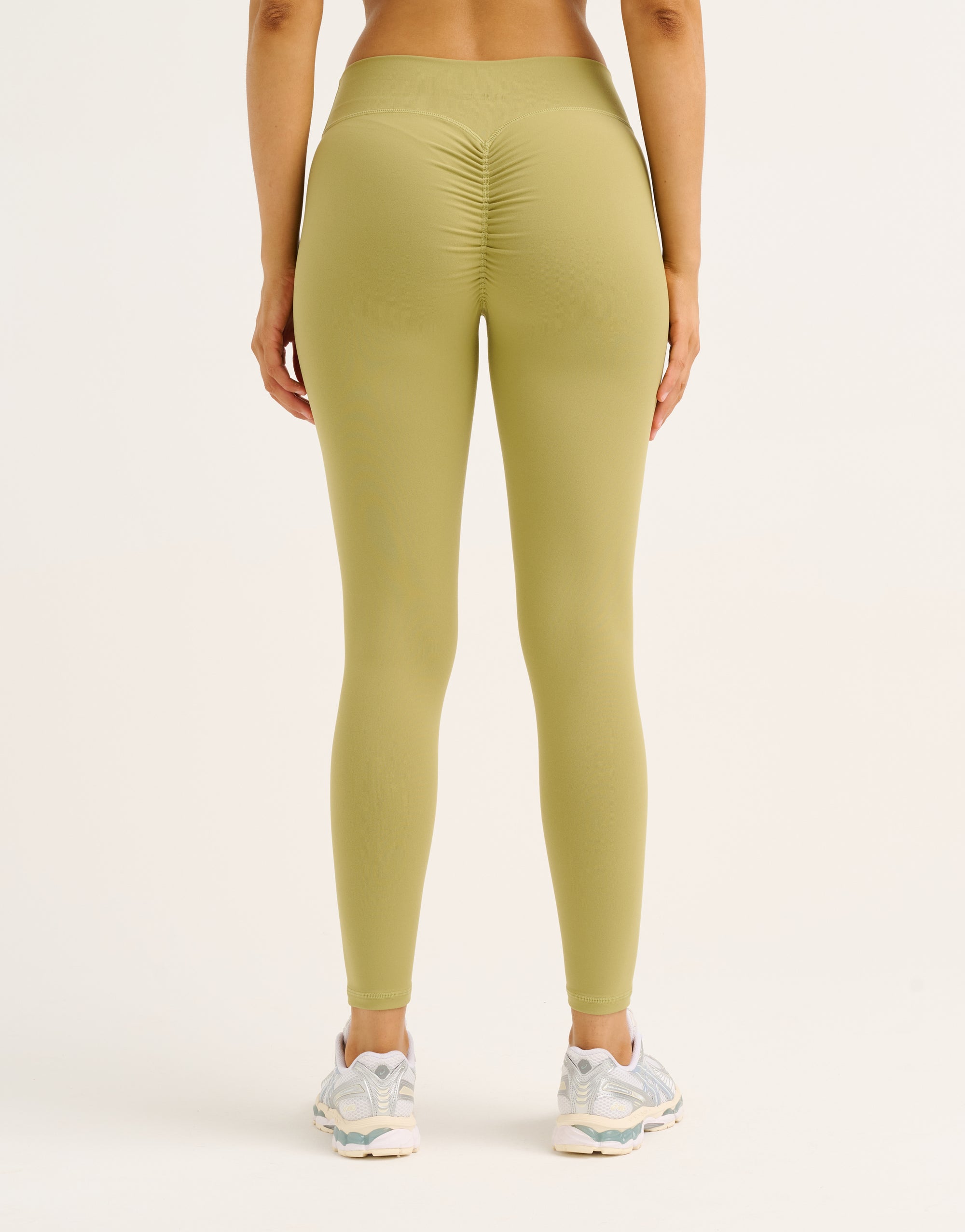 Force Scrunch Mid-Waist Leggings - Olive