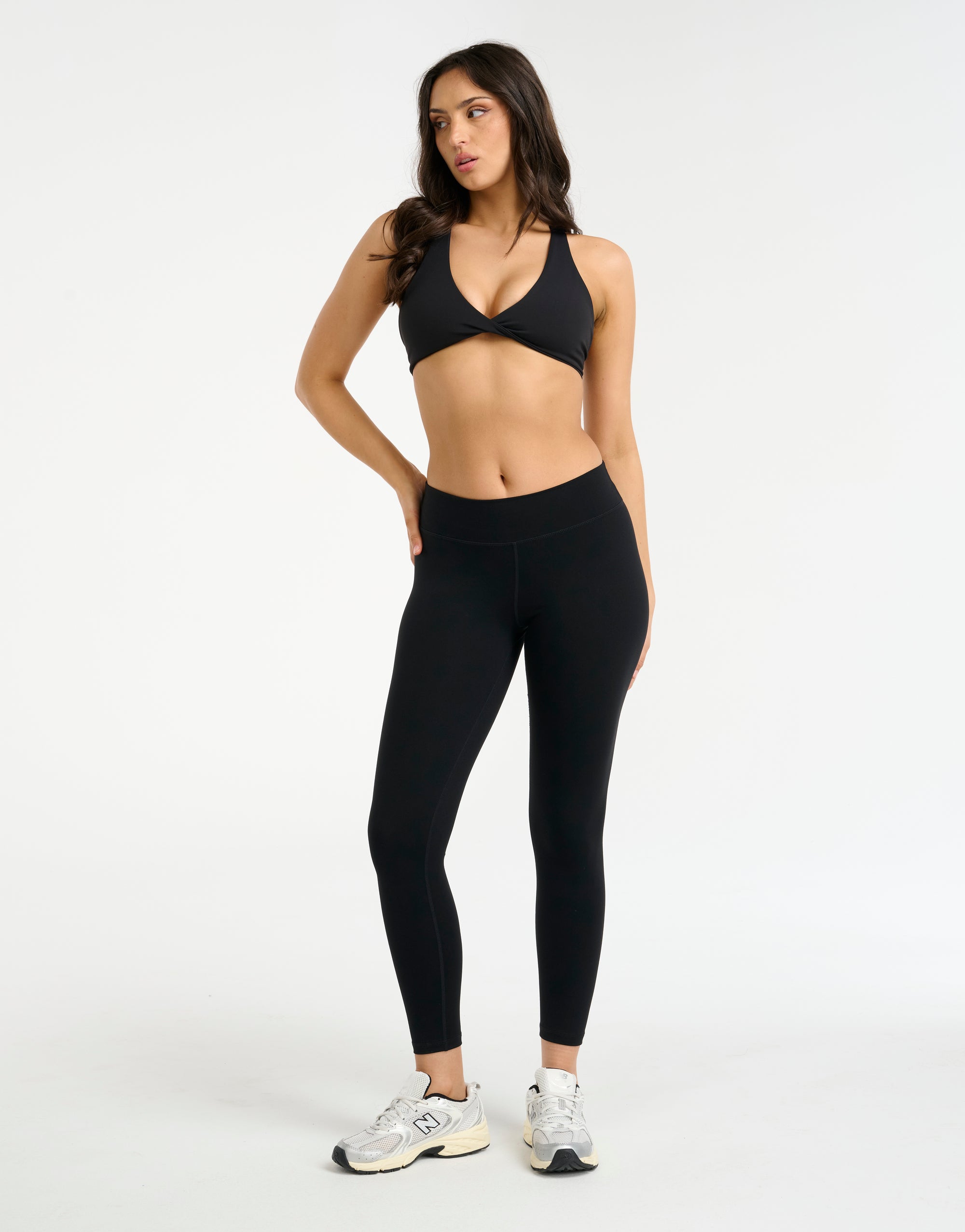 Force Scrunch Mid-Waist Leggings (Minimal Logo) - Black