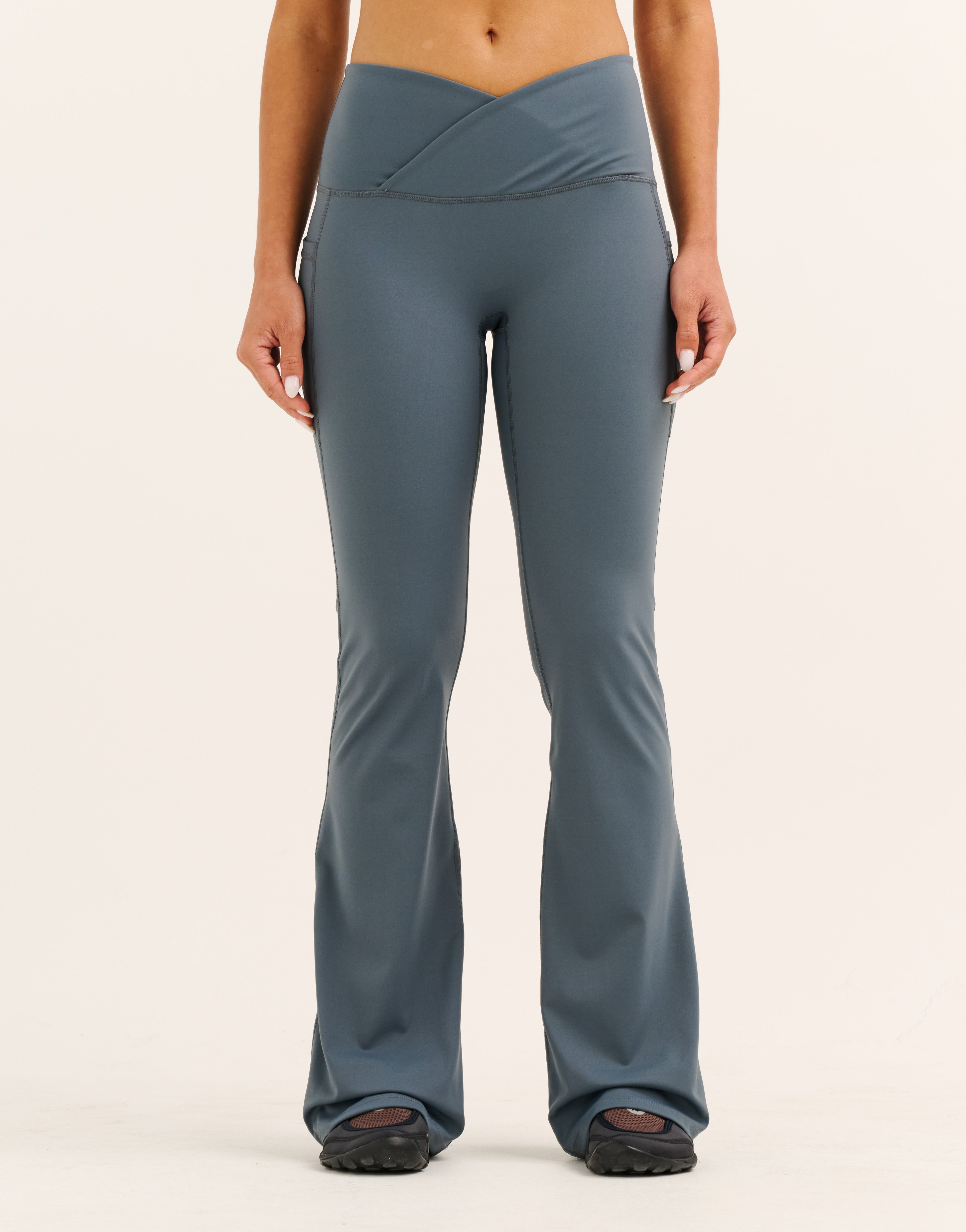 Nova Lycra® Flare Leggings - Storm Grey
