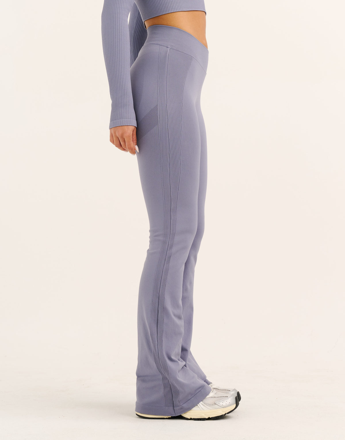 Arise Essential Mid-Waist Flare Leggings - Washed Blue