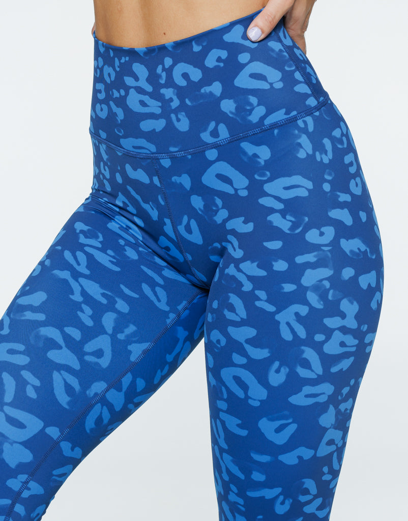 Nike Running Dri Fit Blue Cheetah Print Capri Leggings. * Size ~ Small * |  eBay